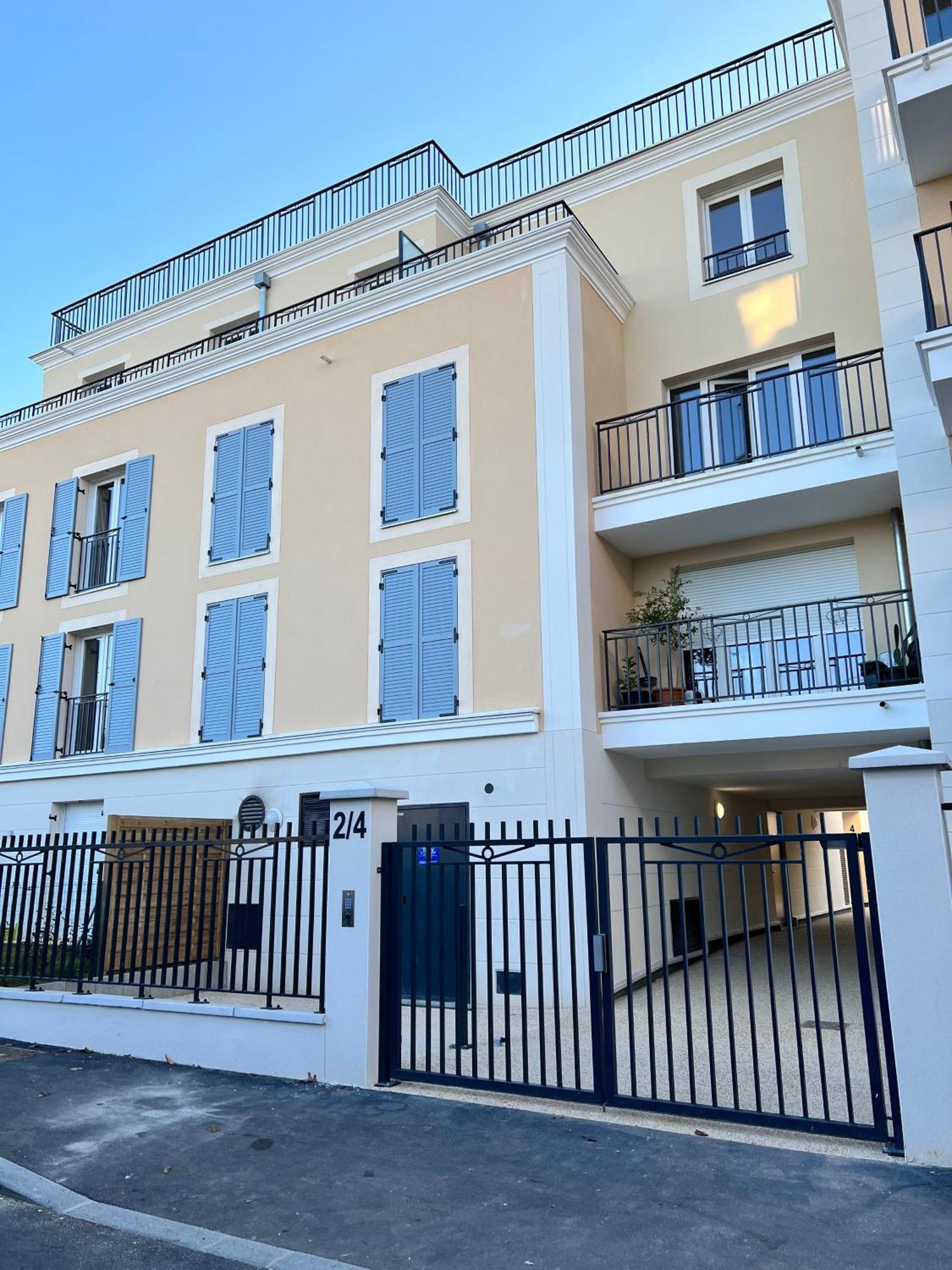 Elegant Appartement Minimaliste Entre Paris Et Disney Noisy-le-Grand Exteriör bild
